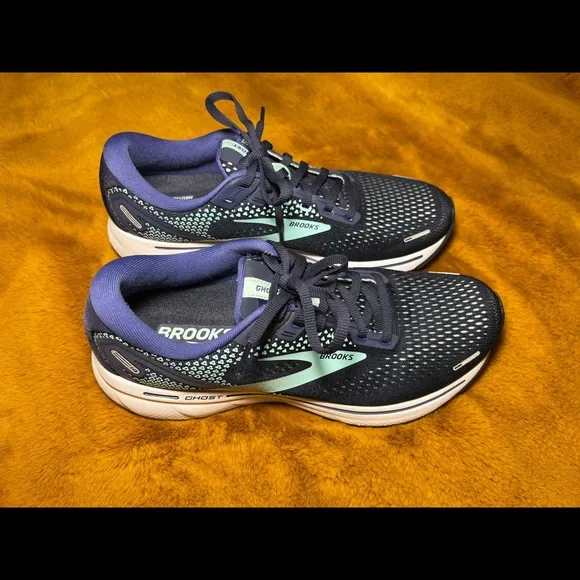 Brooks • Ghost Shoe - Picture 6 of 8